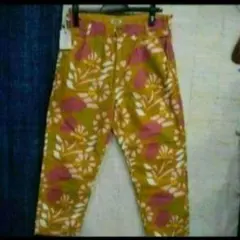 値下げ　ドミンゴ　DMG　新品タグ付　クロップド花柄9分丈PANT　日本製　M