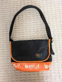 beruf メッセンジャーバッグ 黒/オレンジ
