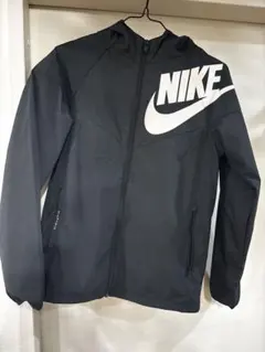 超美品‼️ NIKE ブラック ジャケット フード付き 150相当