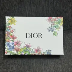 【Dior】限定 ディオール ギフトボックス 空箱✨
