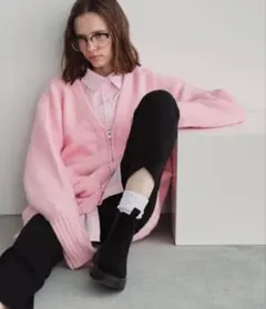 新品完売　Auntie Rosa Holiday vネックジップカーディガン