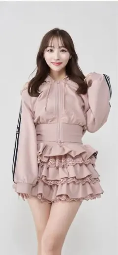 ダーリッチ ガーリースポーティスウェットトップス ラインフリルミニスカート