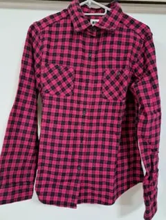 UNIQLO ピンク・黒チェックシャツ ネルシャツ 長袖 L