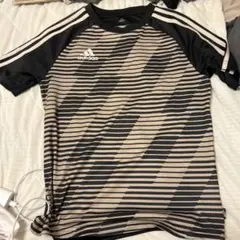 adidas スポーツTのサムネイル