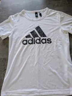 adidas ホワイト Tシャツ 半袖