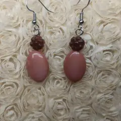 ピンク オーバル型 ピアス