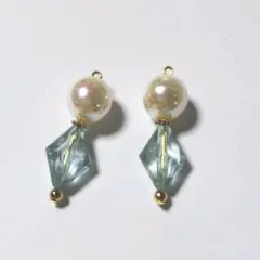オーロラパール&アクリルビーズ ピアス(イヤリング)
