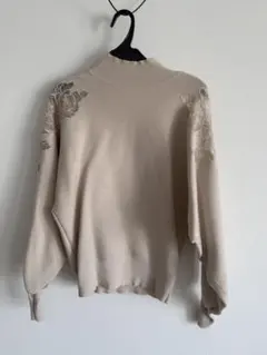 Lagunamoon 花柄刺繍 ベージュ 長袖ニットセーター Fサイズ