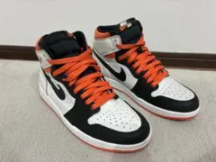 ナイキ エアジョーダン1 ハイ OG エレクトロ オレンジ