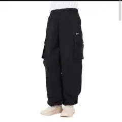 新品 NIKE ミッドライズ カーゴパンツ HM6977-010
