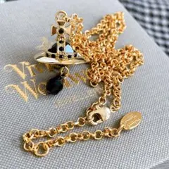 ヴィヴィアン クリスタル ドロップ ネックレス