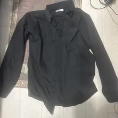 袖 フリルシャツ