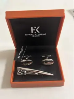 HIROKO KOSHINO カフスとネクタイピンセット HS4011
