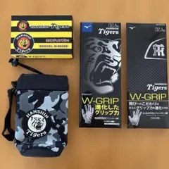 阪神タイガース 公認ゴルフ用品セット(ボール・グローブ・ホルダー)のサムネイル