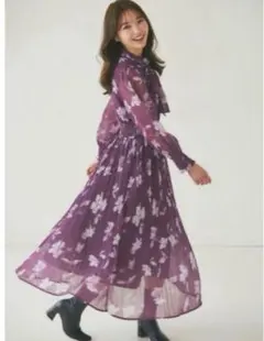 新品　トッコクローゼット　花柄ワンピース　紫