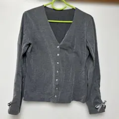 薄手の長袖カーディガン