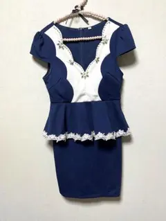 ネイビーペプラムドレス