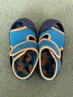 アディダス　サンダル　13センチ