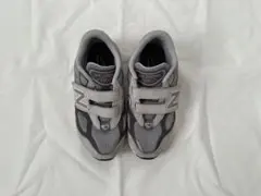 New Balance pv990 キッズスニーカー グレー　19cm