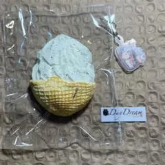 Item thumbnail for item 47f27d62-d79d-4863-80d9-63c8c009706f