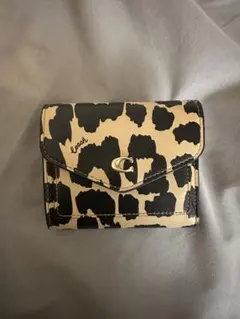COACH ⭐︎限定商品　三つ折り財布
