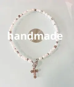 パールとシルバー十字架のネックレス