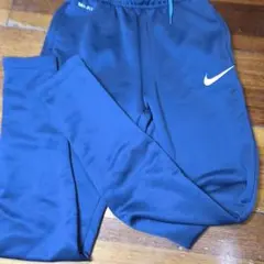 Nike Dri-FIT ネイビー長ズボン　B39