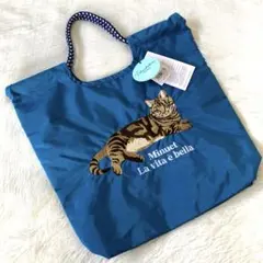 ✨新品タグ付き✨猫刺繍 トートバッグ エコバッグ 軽量　ネコ柄　ブルー
