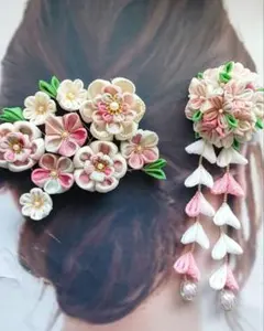 みこ　紫陽花　桜　梅　つまみ細工 みこ様専用 紫陽花 桜 梅 つまみ細工 - メルカリ