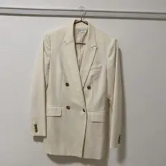 【週末限定価格】PLST アイボリー ダブルブレストジャケット Sのサムネイル