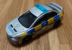 トミカ　三菱ランサーエボリューション　X 英国仕様パトカー