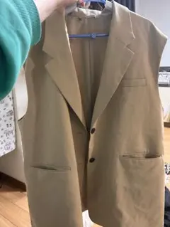 ベージュ シングルボタン ベスト