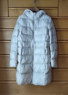 ユニクロUNIQLO ダウン コート L ライトダウン