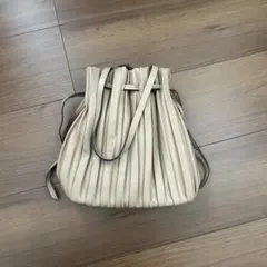 プリーツ ショルダーバッグ ZARA 巾着バッグ