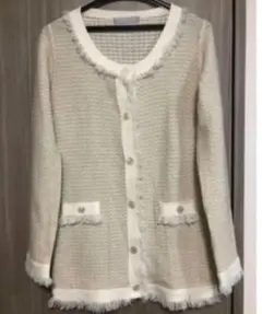 フリンジ付きアイボリー ノーカラージャケット Mサイズ