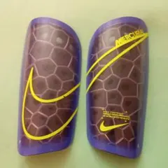 Nike Mercurial シンガード