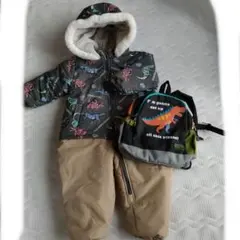90㌢ 恐竜柄スキーウェア リュックセット