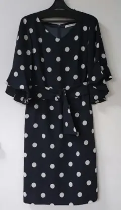 24SS♡美品♡ピンキーアンドダイアン ボウタイ ワンピース 幾何学 38 2026年最新】38 ピンキー アンド ダイアンの人気アイテム - メルカリ