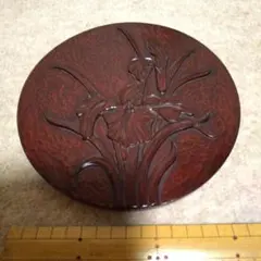 伝統工芸品である鎌倉彫の壁掛け状差しです。﻿ 伝統工芸品である鎌倉彫の壁掛け状差しです。﻿ - メルカリ