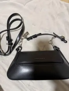 CHARLES & KEITH バッグ