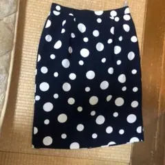 ラピーヌ☆ドット柄膝丈スカートのサムネイル