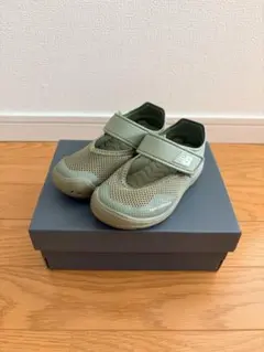 ニューバランス　IO208 カーキ　16.0cm