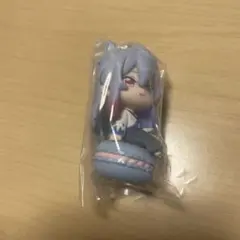カラフルピーチ マスコットチャーム　どぬくさん マカロン　ガチャ