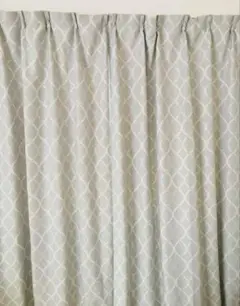 ニトリ　遮熱カーテン