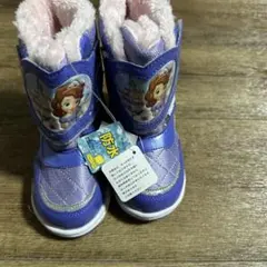 新品 タグ付 小さなプリンセス ソフィア スノーブーツ アイゼン付き 18cm