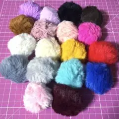 【新品①】チャーム デコ ファー アクセサリー ポンポン 18個 まとめ売り