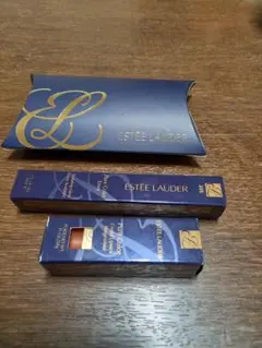 ESTEE LAUDER リップグロス 210 シャイニースグロウ