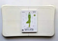 【セット】Wii『Wii Fit』バランスWiiボード付き