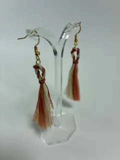 Item thumbnail for item 87e1b428-51a4-4ce2-8ffa-dcc2c6589f6e