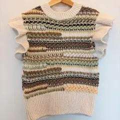 ZARAザラ 総柄 フリル ニットベスト Mサイズ